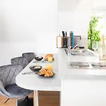 Noor - Comfy Downtown Loft - Self Check-in - Centre Of Apartmán Štýrský Hradec