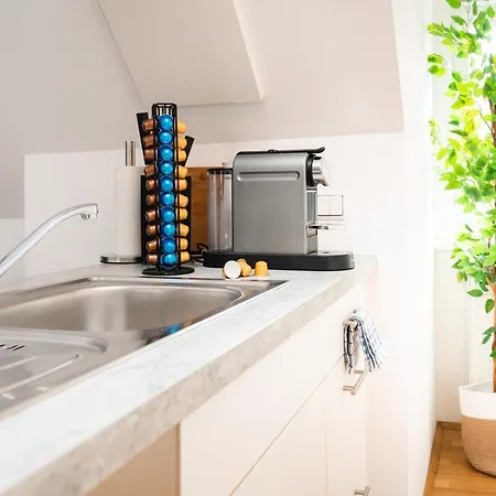 Apartment Noor - Comfy Downtown Loft - Self Check-in - Centre Of Graz