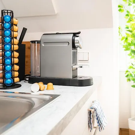 Comfy Downtown Loft - Self Check-in - Centre Of Appartamento Graz