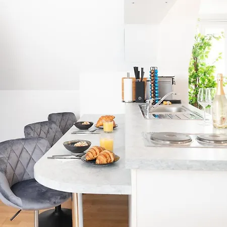 Comfy Downtown Loft - Self Check-in - Centre Of Apartment Graz