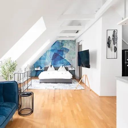 Comfy Downtown Loft - Self Check-in - Centre Of Graz