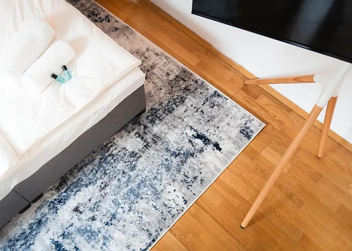 Daire Comfy Downtown Loft - Self Check-in - Centre Of Graz