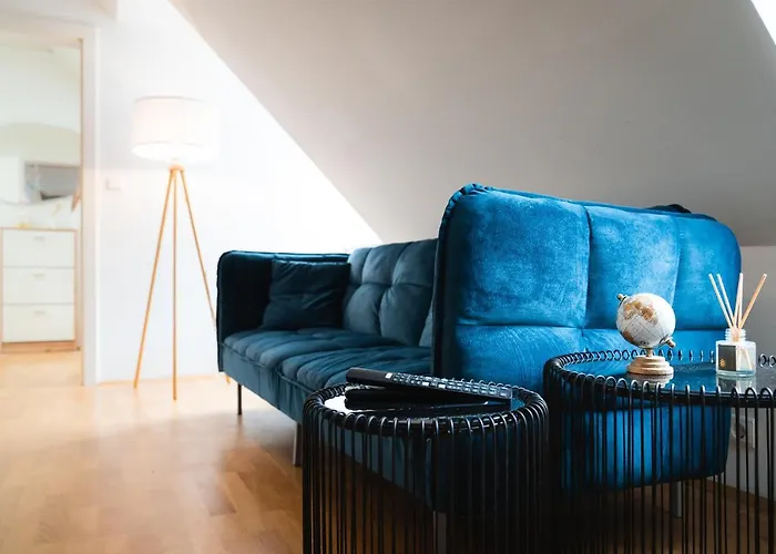 Lägenhet Noor - Comfy Downtown Loft - Self Check-in - Centre Of